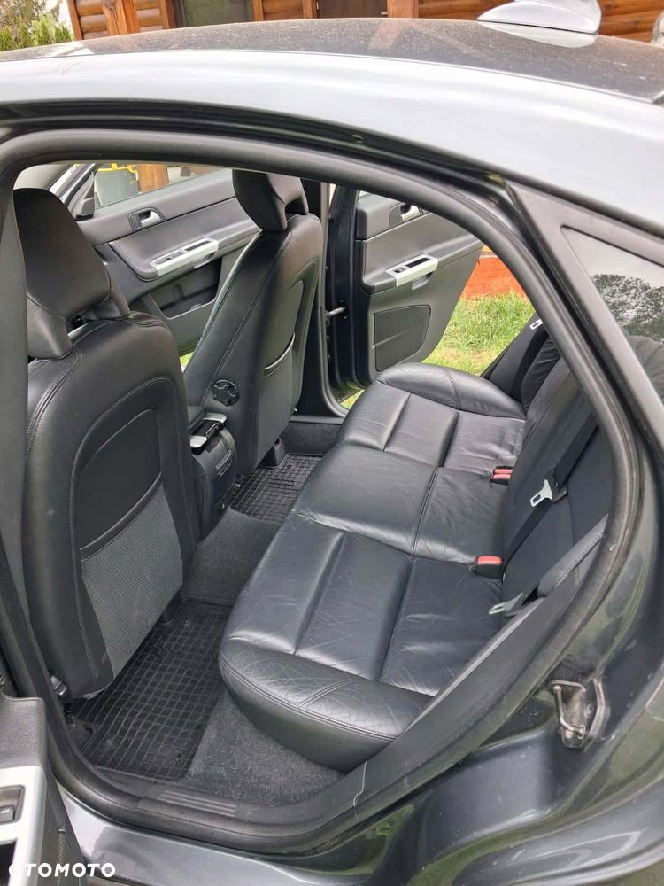 Volvo S40 1.6D DPF DRIVe - 10