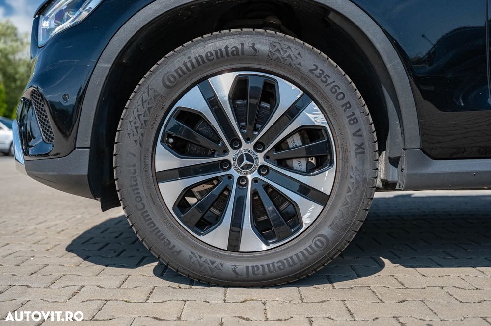 Mercedes-Benz GLC 300 e 4Matic 9G-TRONIC - 12