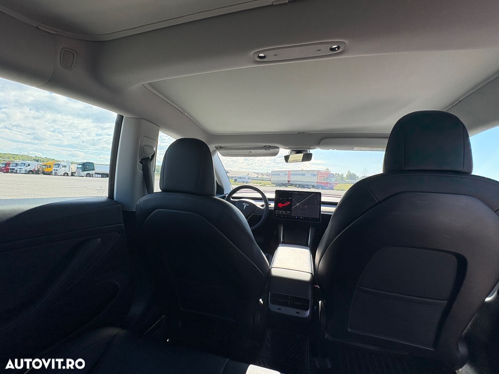 Tesla Model 3 Standard Reichweite Plus Hinterradantrieb - 12