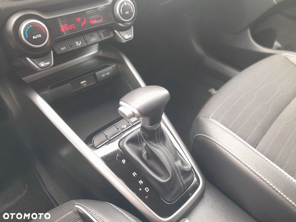 Kia Stonic 1.0 T-GDI GT Line DCT - 20