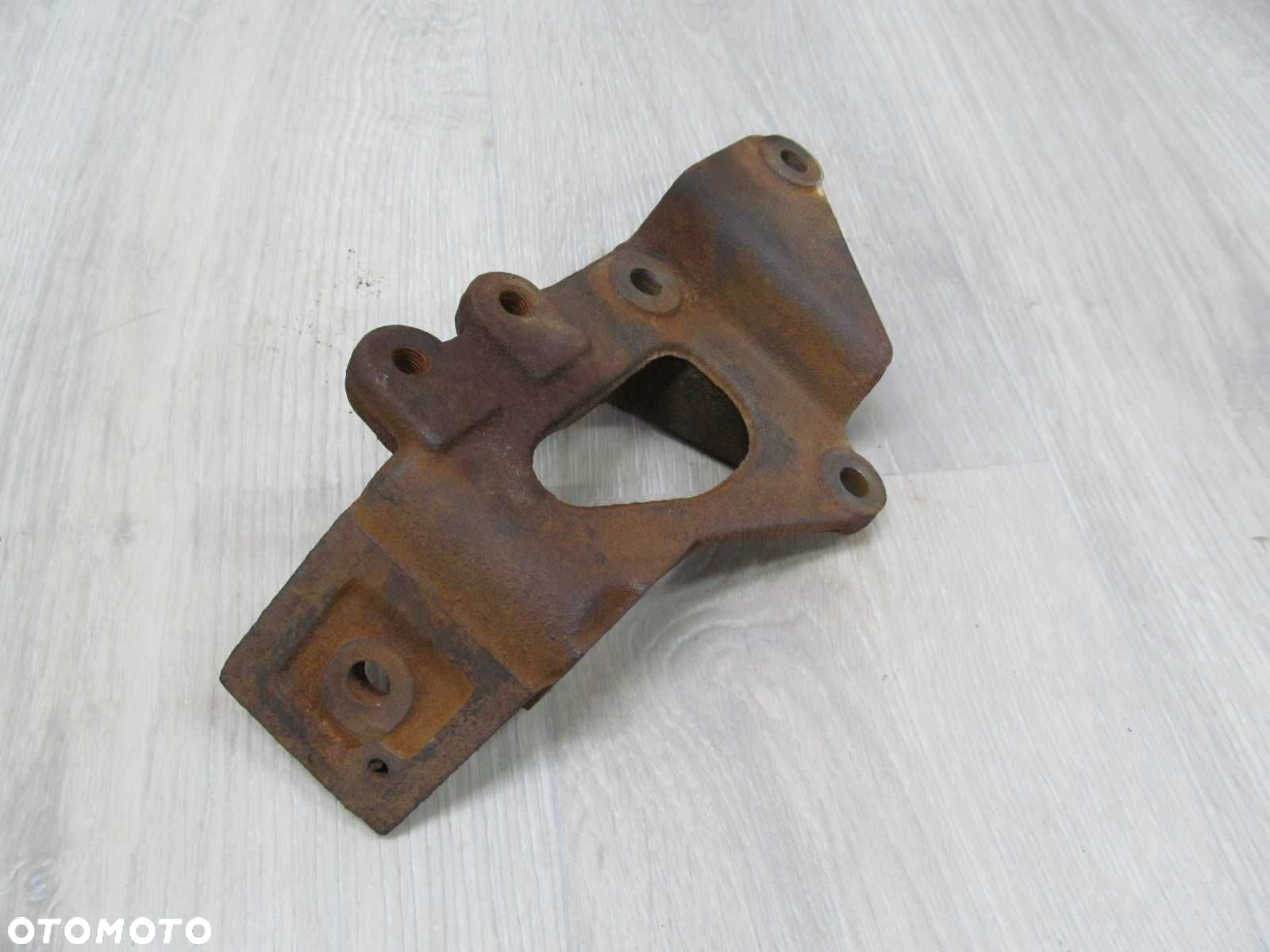DAIHATSU HIJET PFAU PORTER 1.3 98- LAPA PODPORA SILNIKA - 5