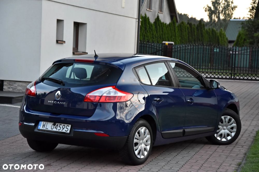 Renault Megane - 11