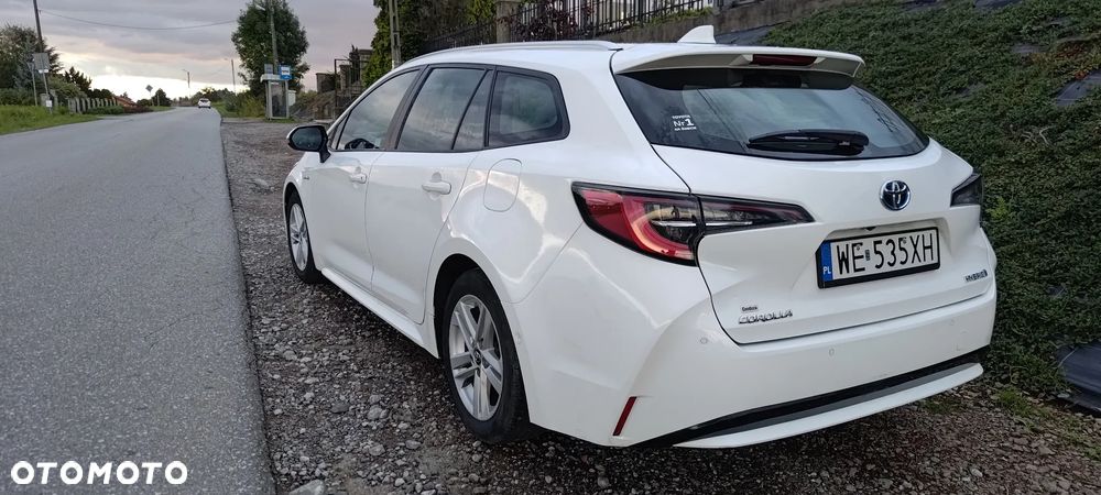 Toyota Corolla 1.8 Hybrid Comfort - 5