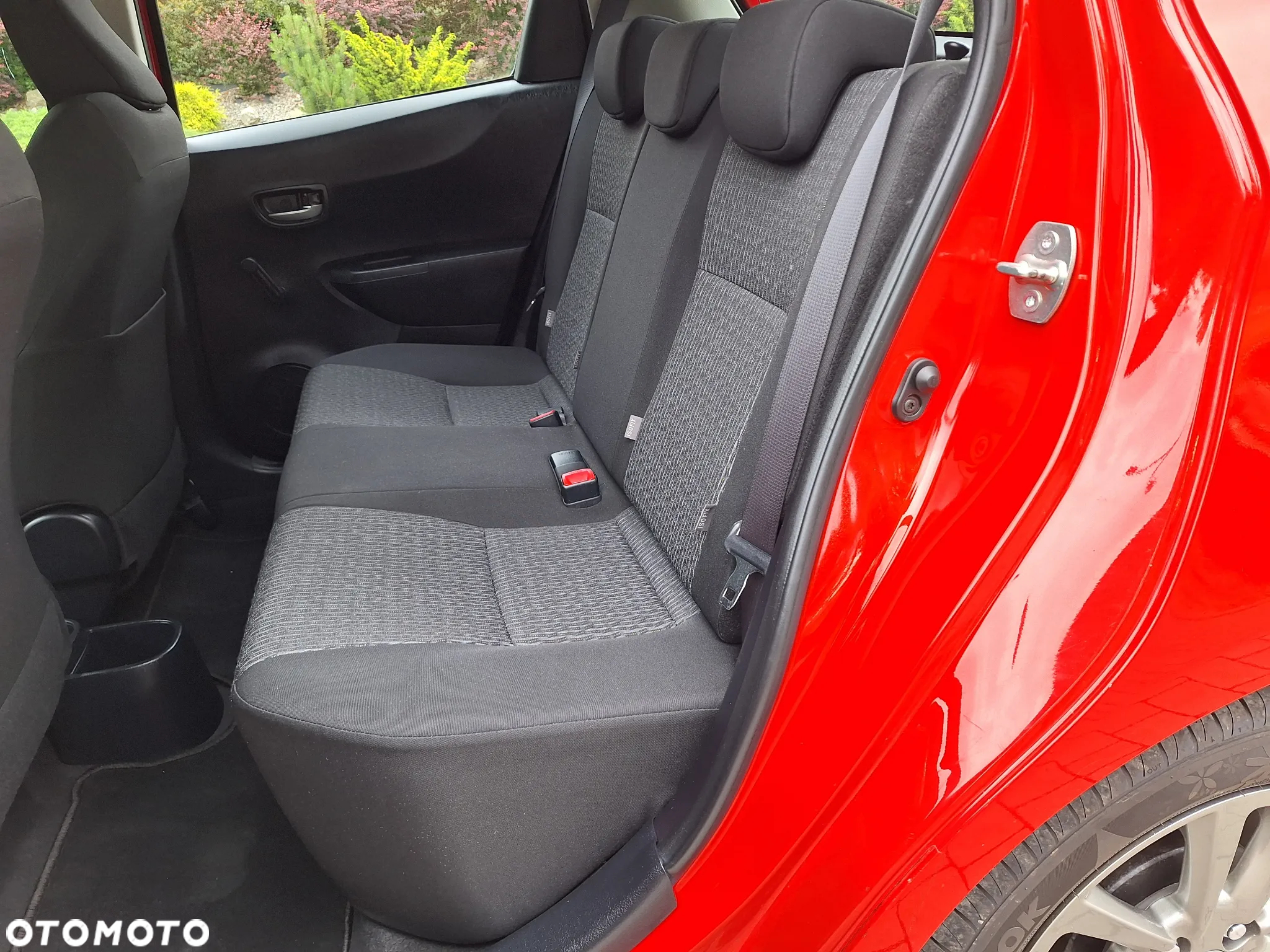 Toyota Yaris 1.0 Luna - 8