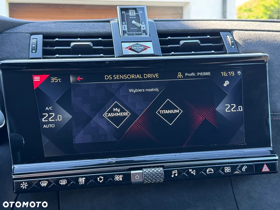 DS Automobiles DS 7 Crossback 2.0 BlueHDi Performance Line + - 32