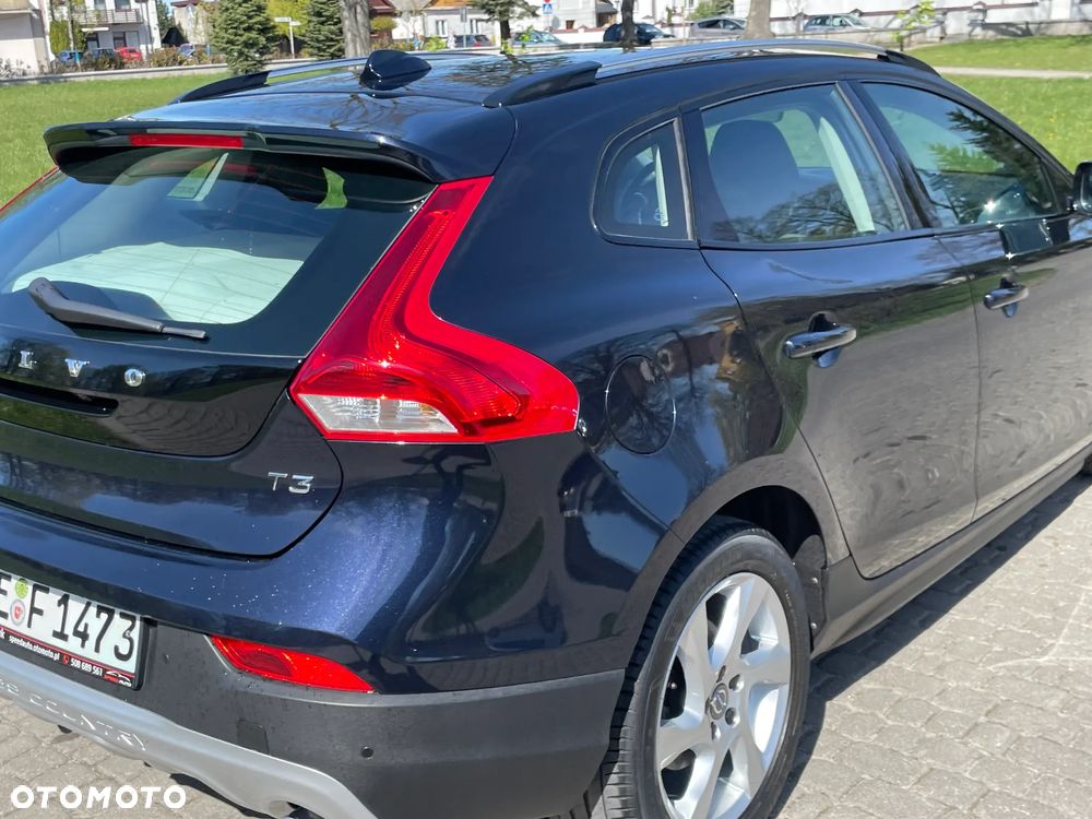Volvo V40 T3 Momentum - 12