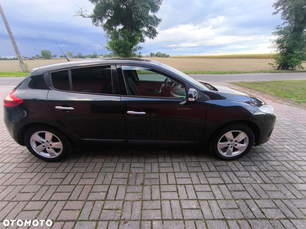 Renault Megane 1.6 16V 110 LIMITED - 4