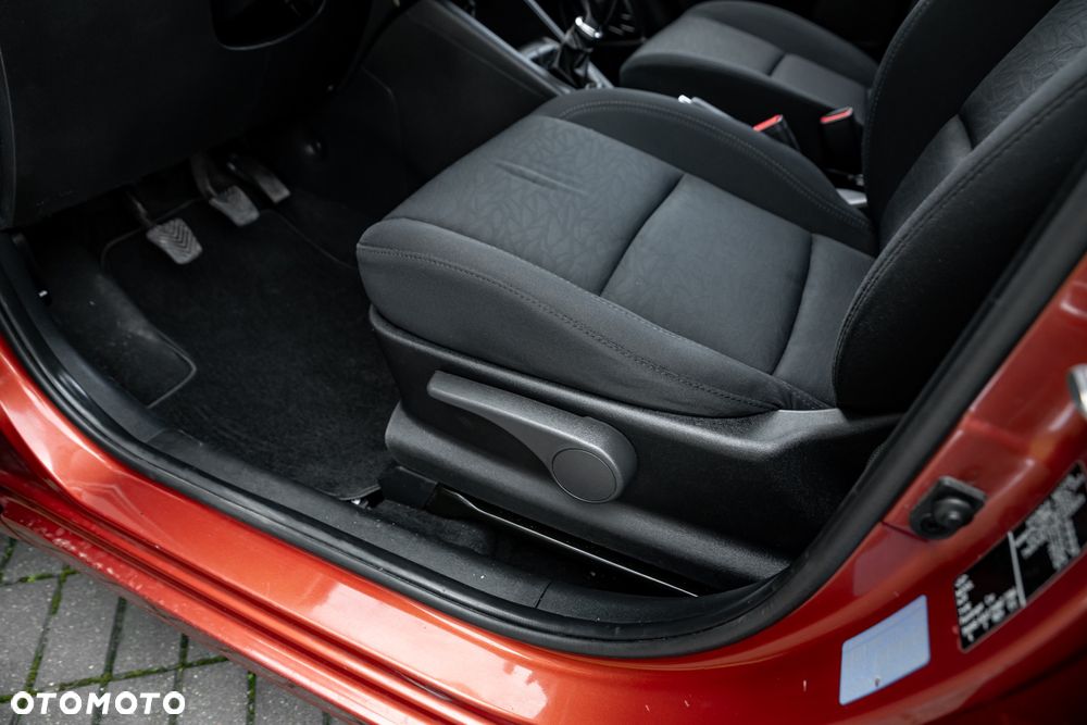 Hyundai ix20 1.6 blue Comfort - 19