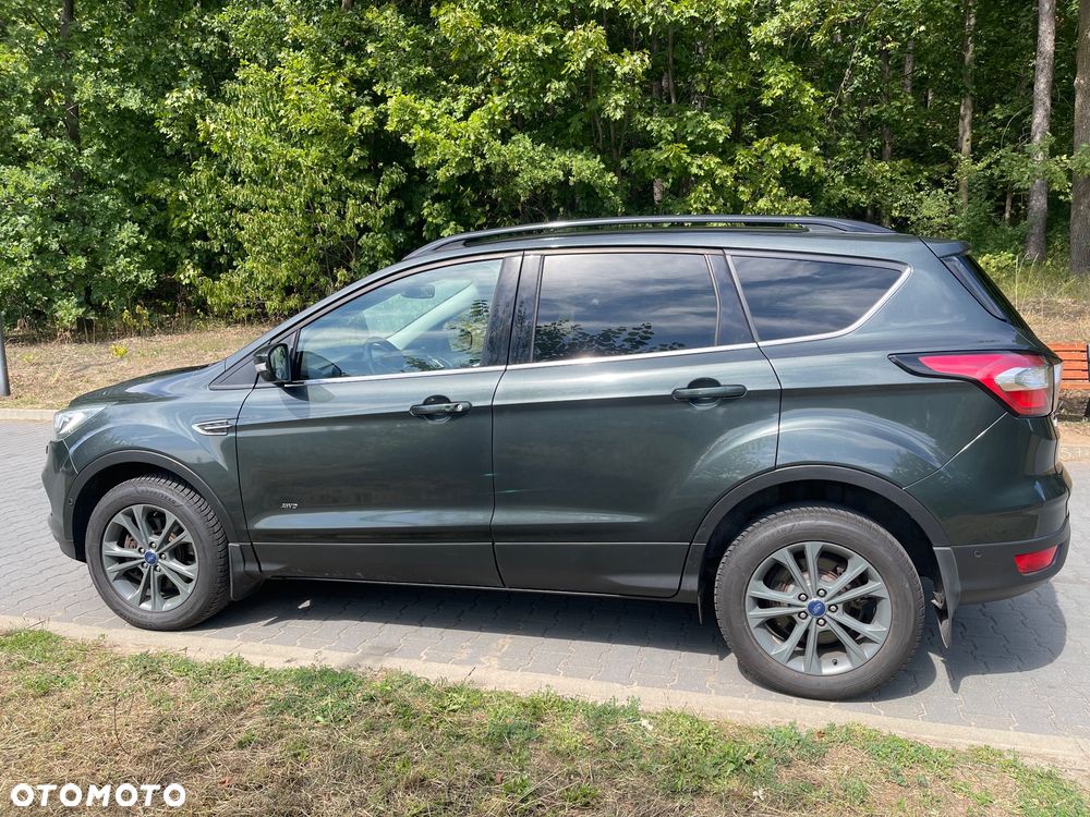 Ford Kuga 2.0 TDCi 4WD Titanium - 26