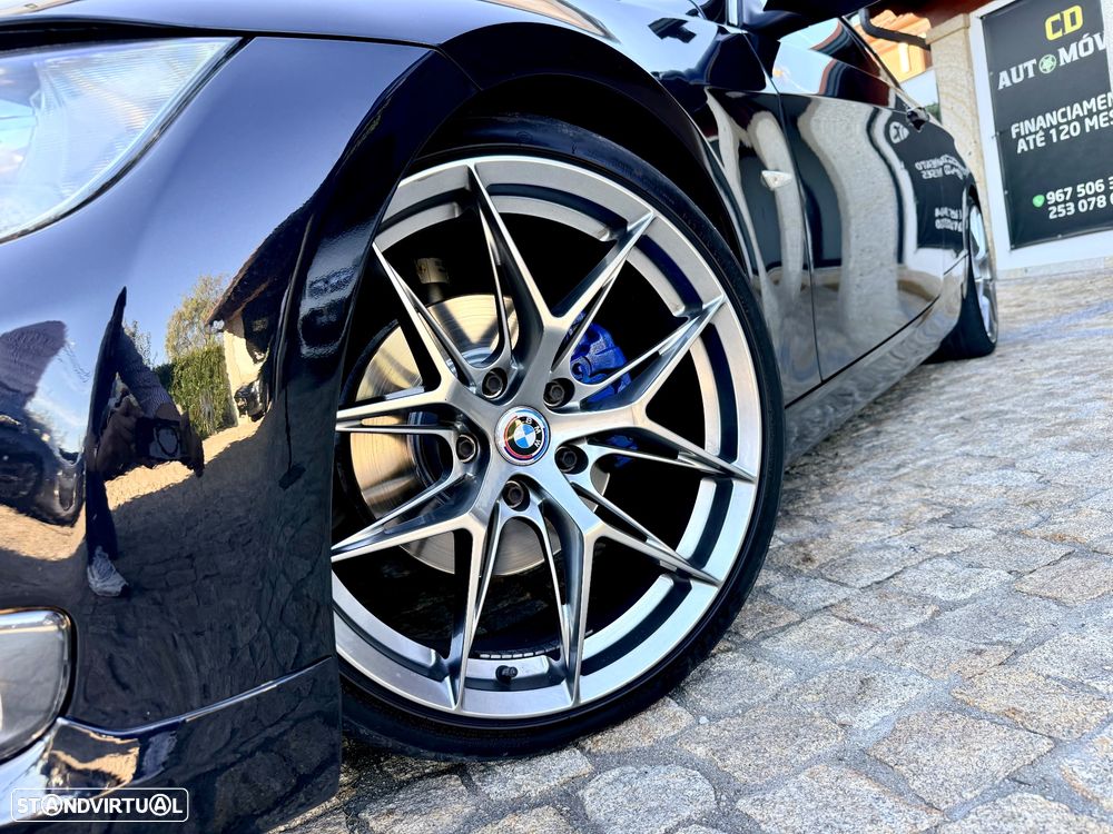 BMW 320 - 13