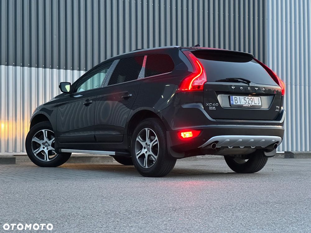 Volvo XC 60 T6 AWD Edition Pro - 2