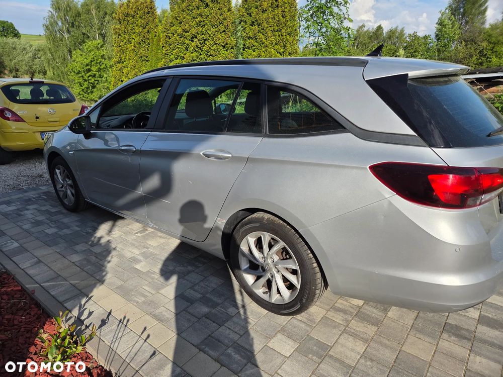 Opel Astra 1.6 D Start/Stop Innovation - 5