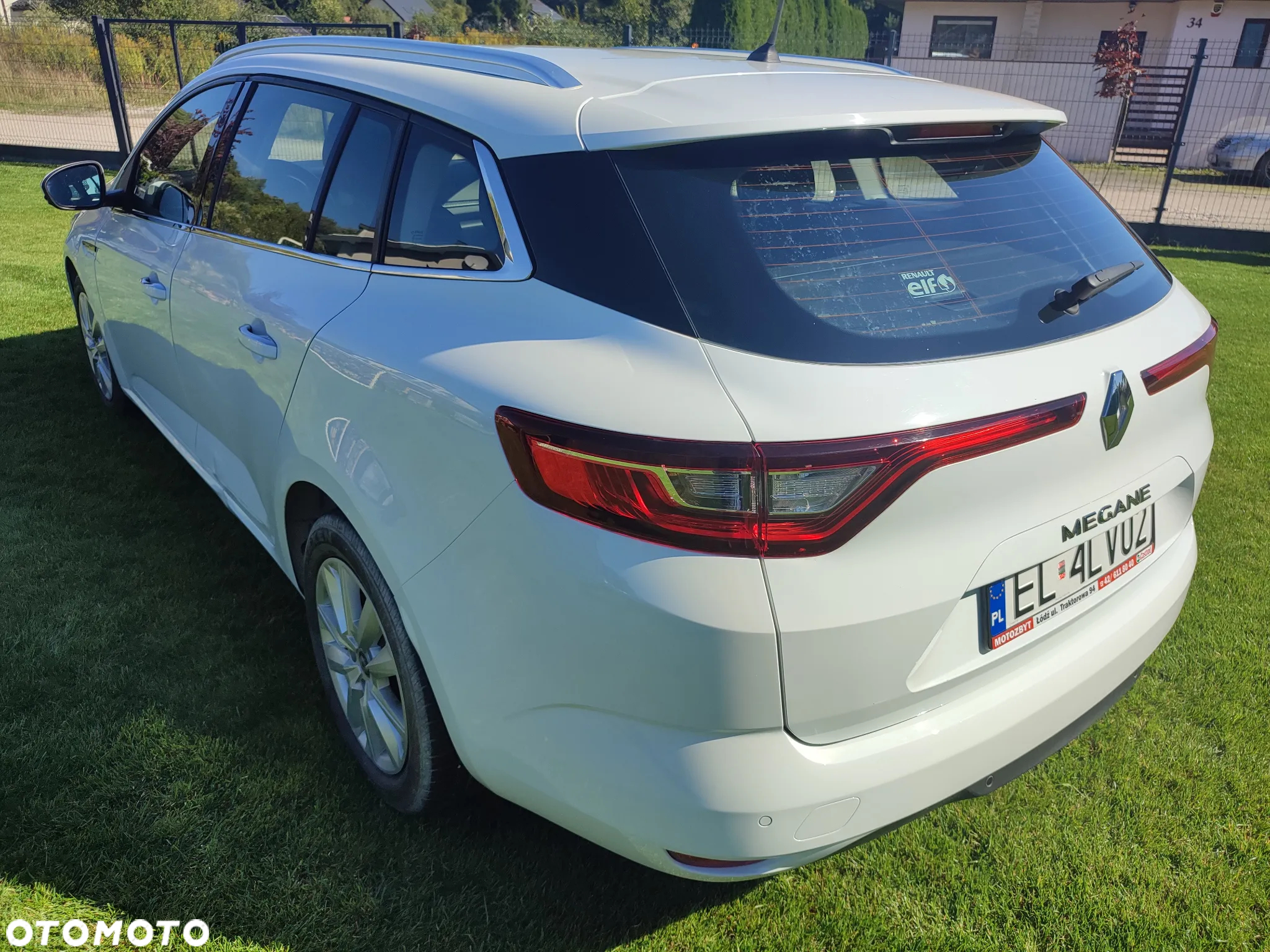 Renault Megane 1.3 TCe FAP Intens - 8