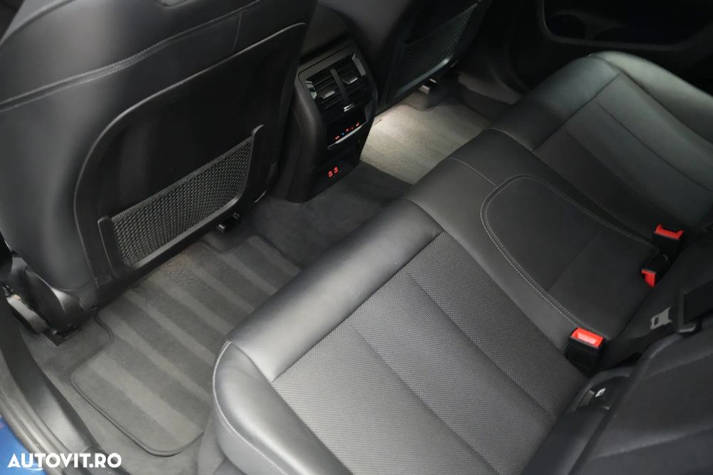 BMW X4 xDrive20d xLine - 26