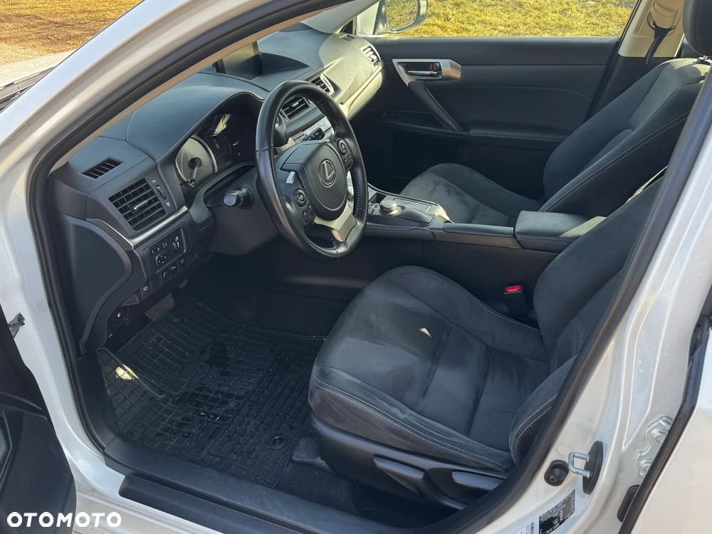 Lexus CT 200h Elegance - 12