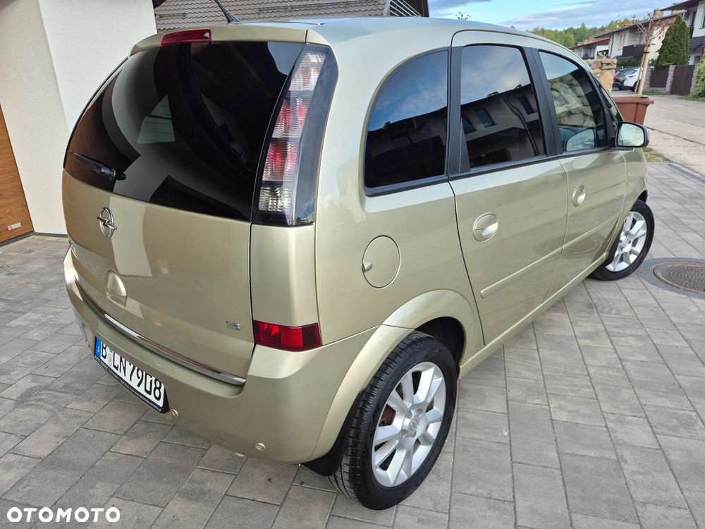 Opel Meriva 1.6 16V Cosmo - 4