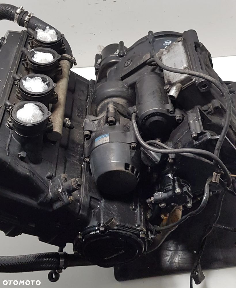 Kawasaki ZZR 1100 Silnik - 7