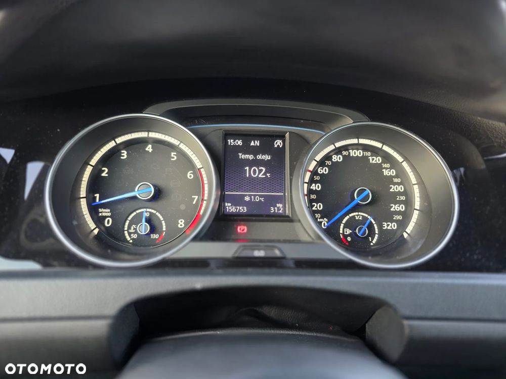 Volkswagen Golf R 4Motion BlueMotion Technology - 9