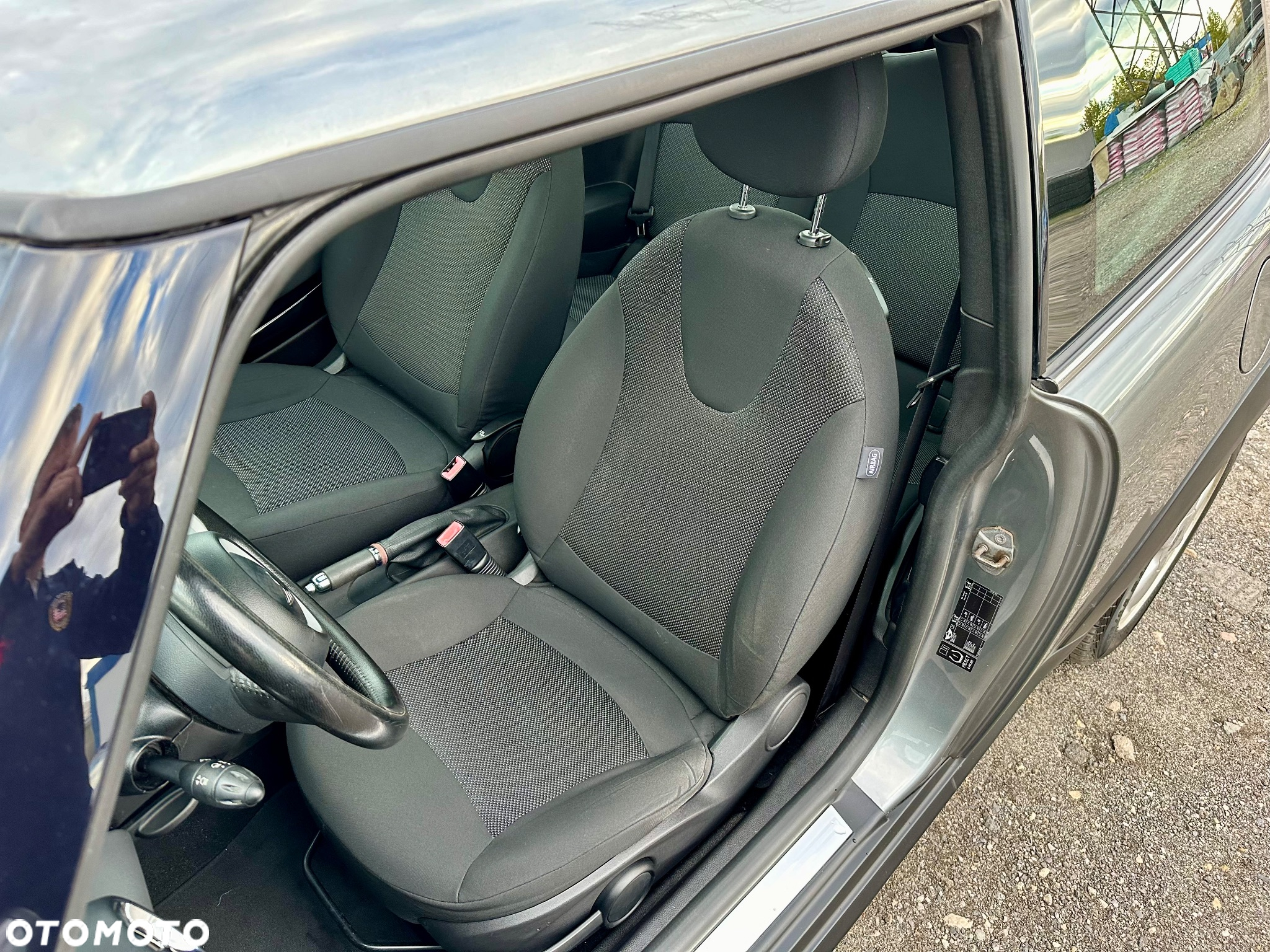 MINI ONE Standard - 10