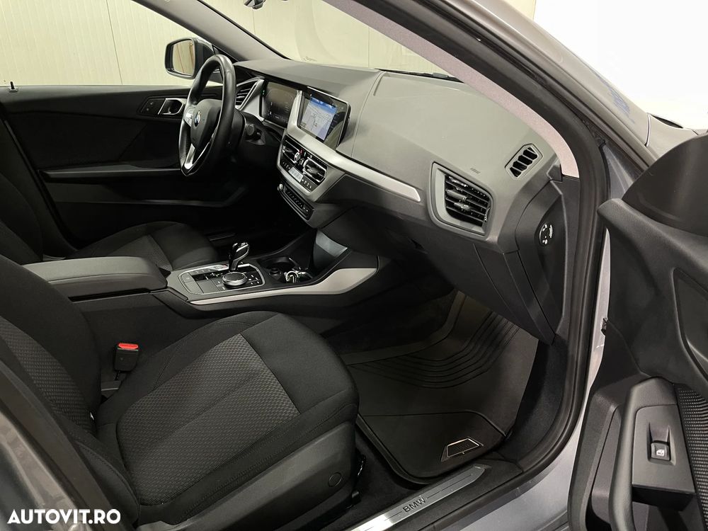 BMW Seria 2 218d Aut. Advantage - 10