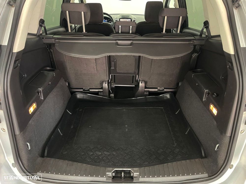 Ford Grand C-Max 1.0 EcoBoost S&S Ambiente - 49