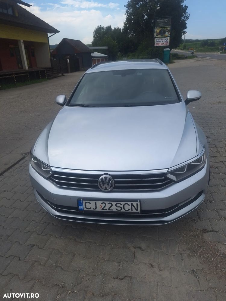 Volkswagen Passat 2.0 TDI DSG Comfortline - 1
