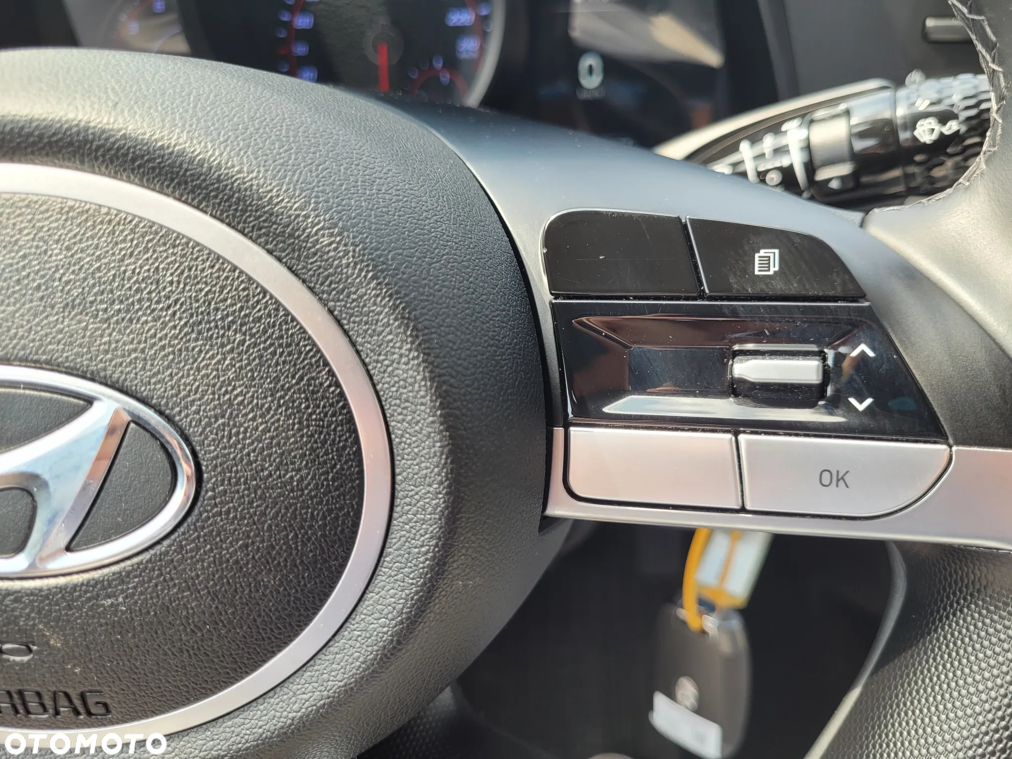 Hyundai Elantra 1.6 Modern - 21