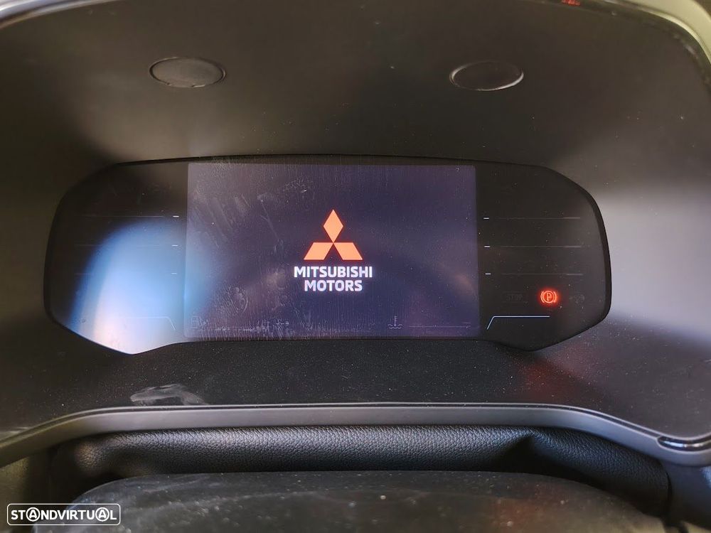 Mitsubishi ASX - 11