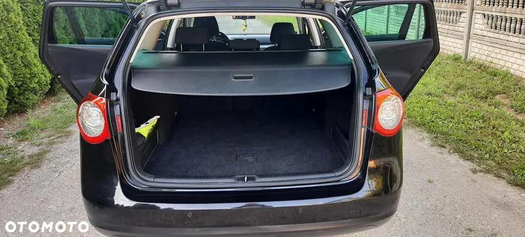 Volkswagen Passat 1.8 TSI Sportline - 16