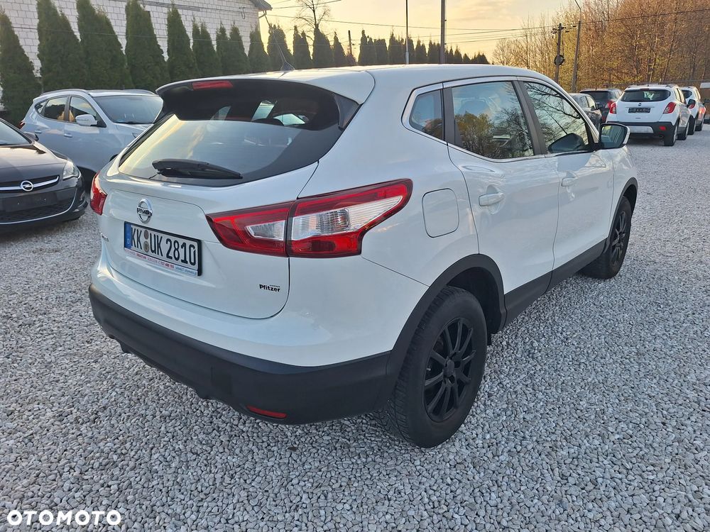 Nissan Qashqai 1.2 DIG-T Acenta - 4