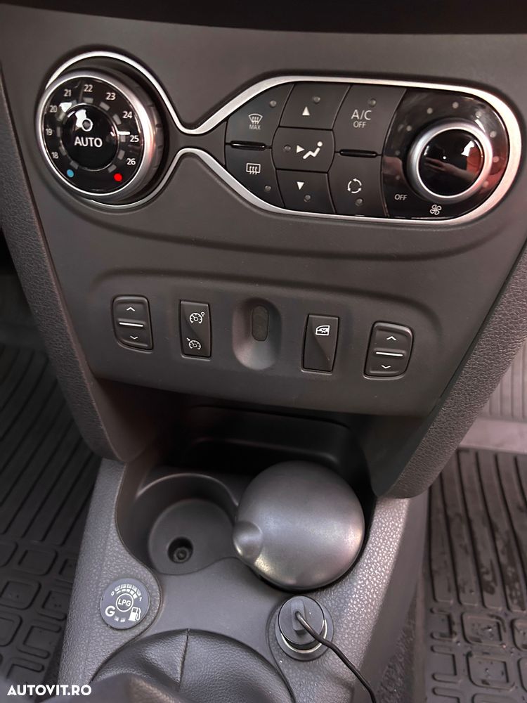 Dacia Sandero Stepway - 11