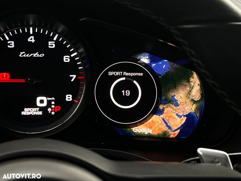 Porsche Cayenne Turbo - 40