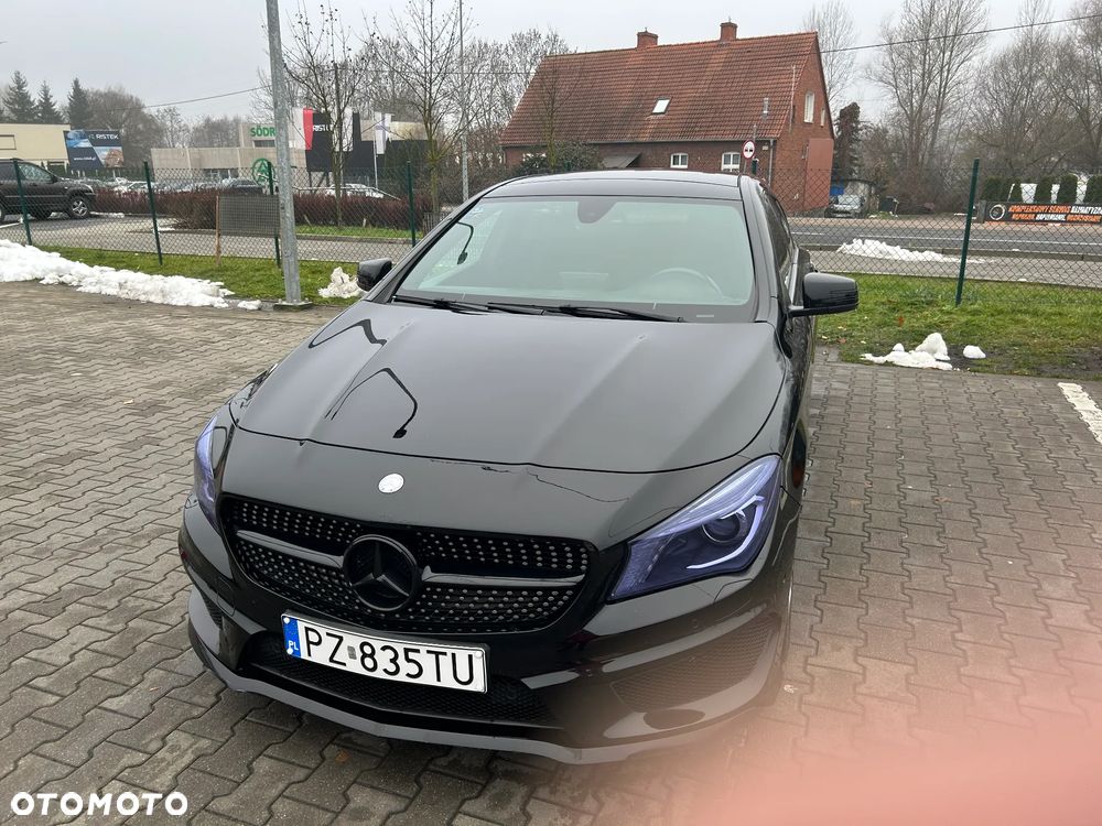Mercedes-Benz CLA 200 7G-DCT AMG Line - 16