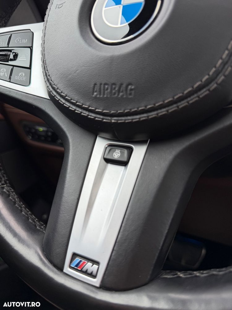 BMW X5 xDrive45e - 32