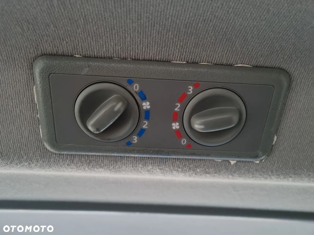 Renault Trafic L1H1 Passenger Lux - 7