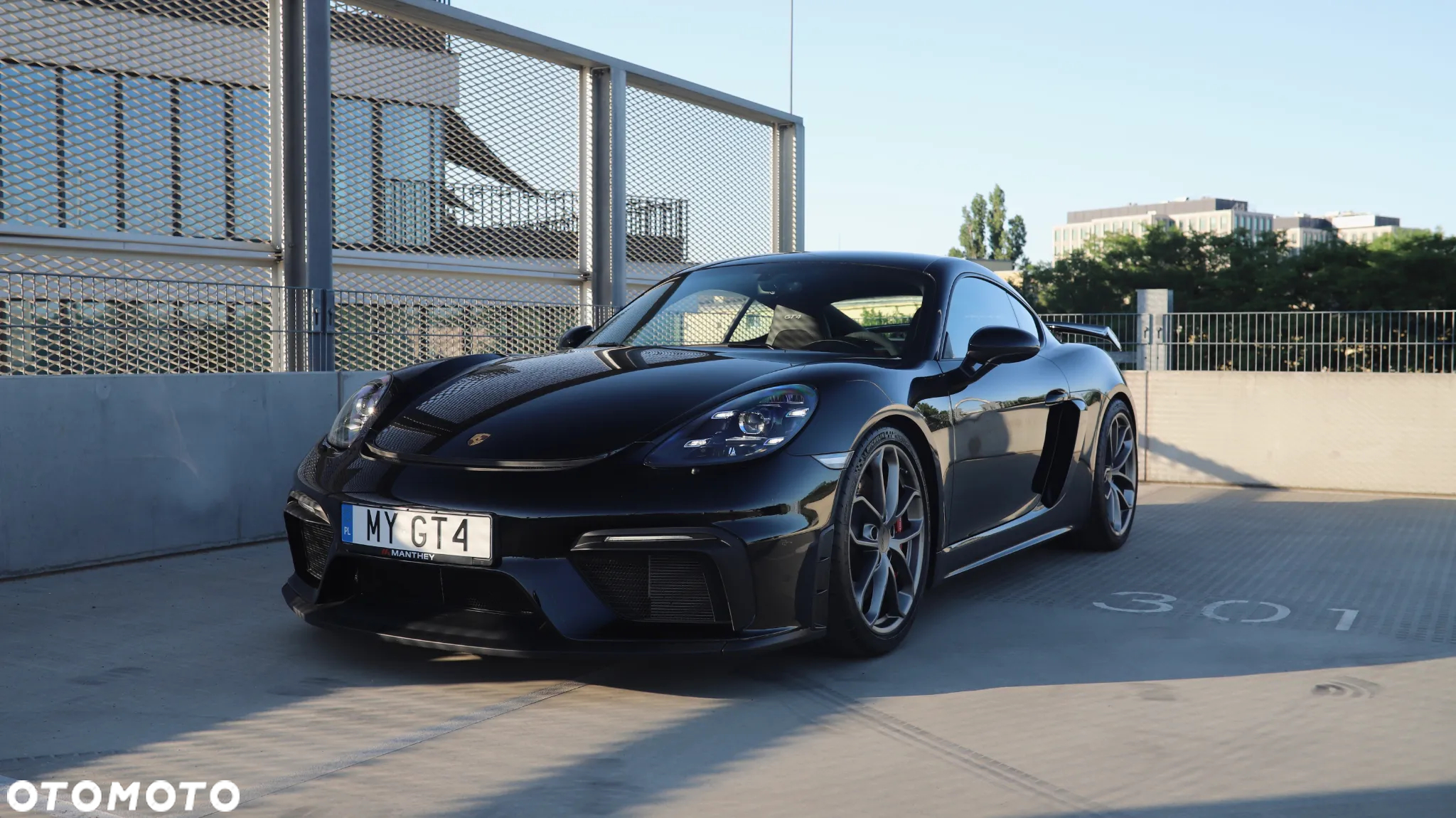 Porsche 718 Cayman GPF GT4 PDK - 6