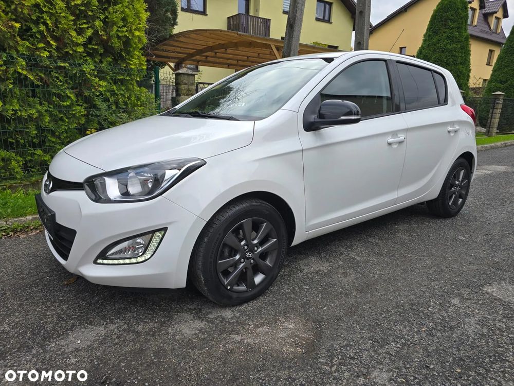 Hyundai i20 1.2 Fifa World Cup Edition - 16