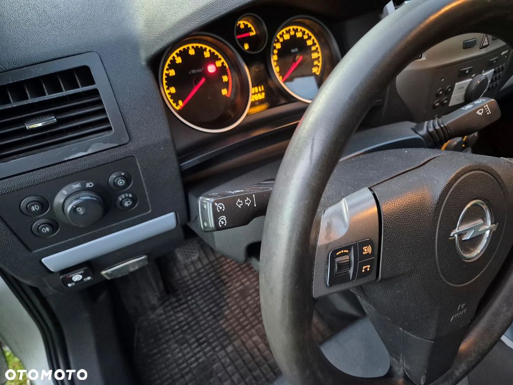 Opel Zafira 1.8 - 12