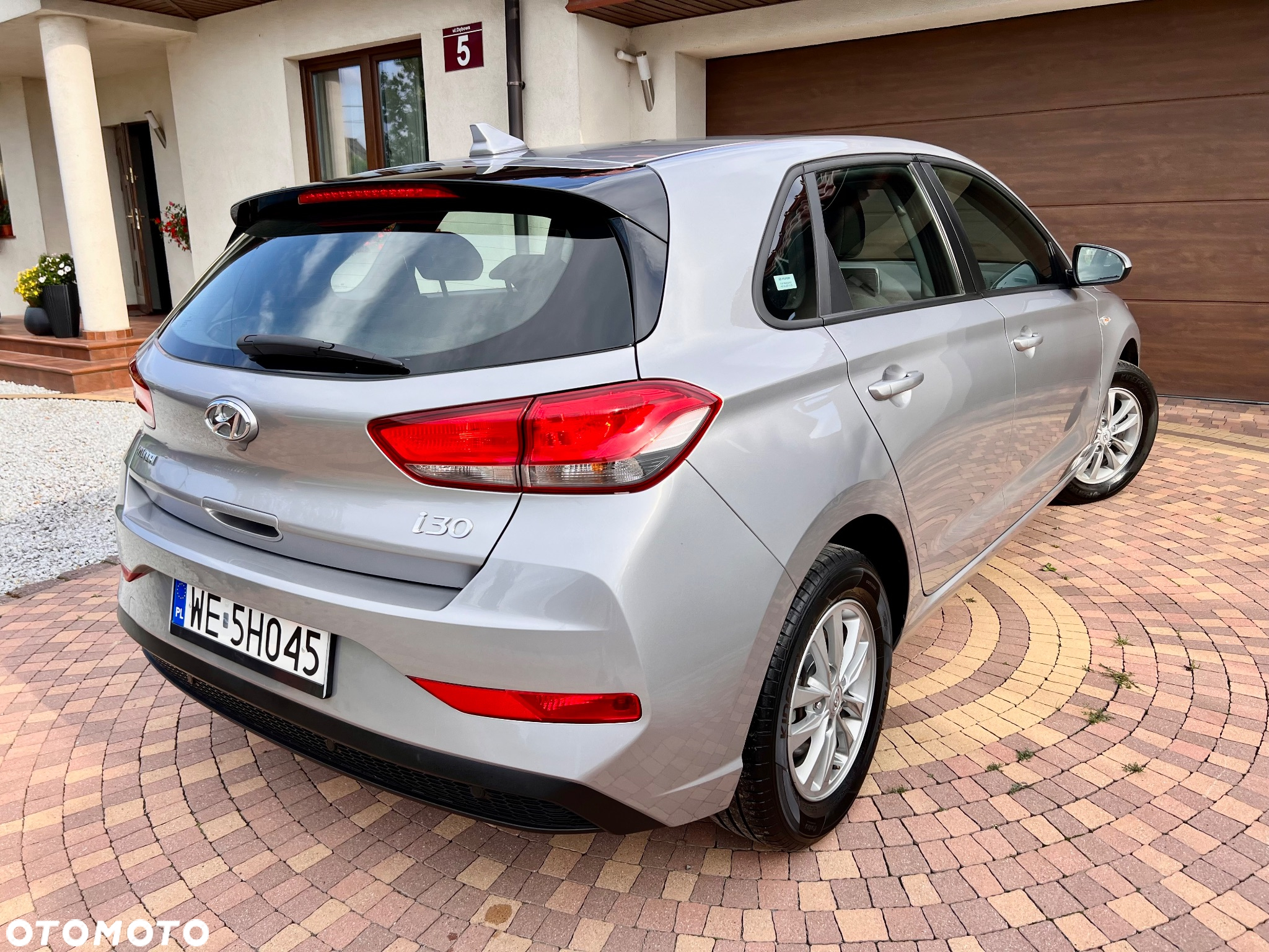 Hyundai i30 1.5 DPI Classic + - 20