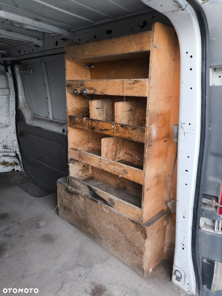 Renault Trafic - 10