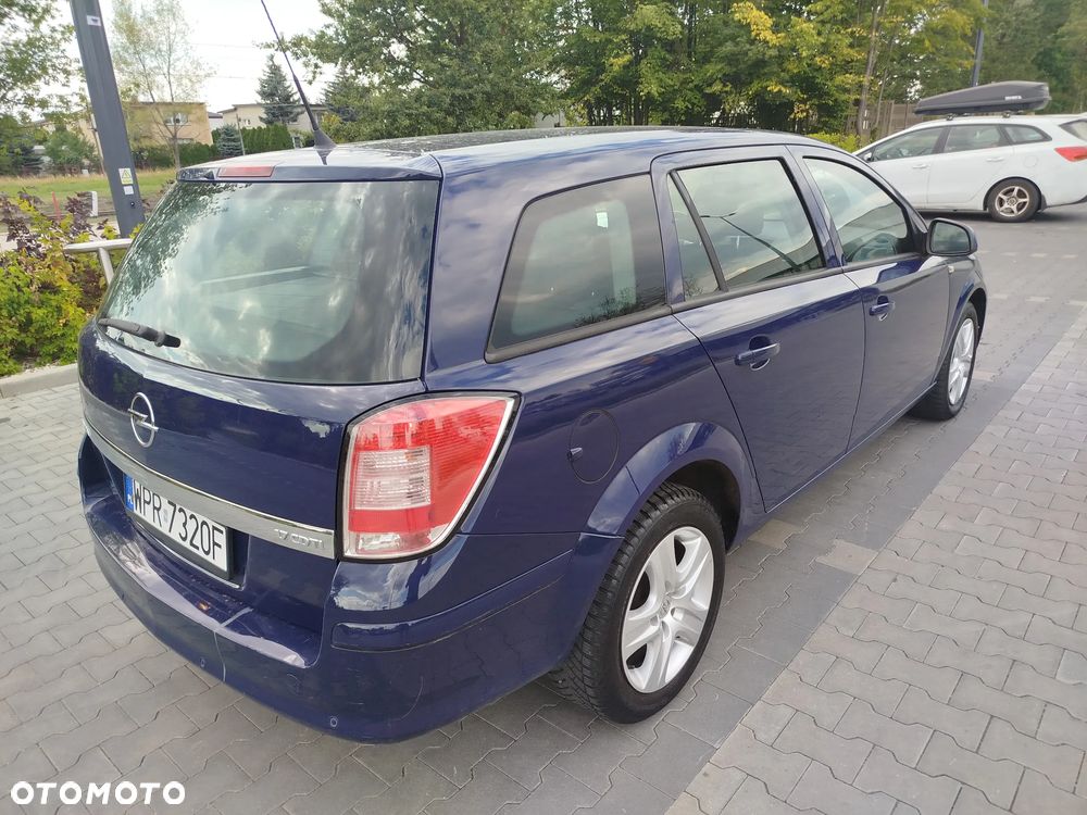 Opel Astra III 1.7 CDTI - 4