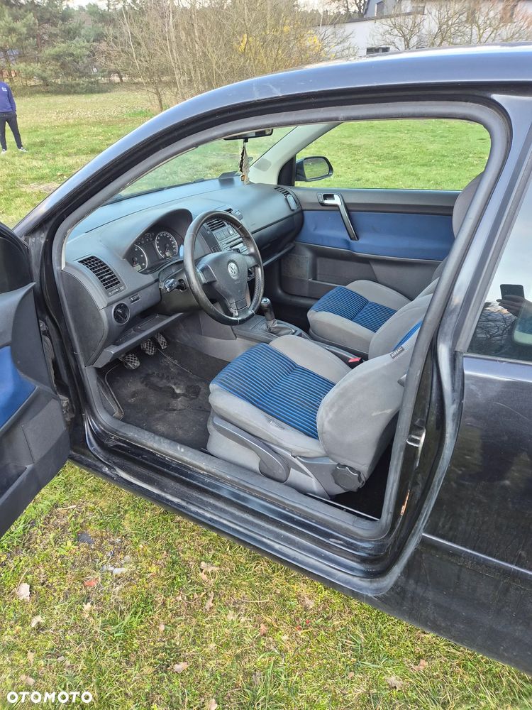 Volkswagen Polo - 8