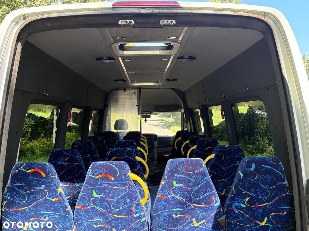Mercedes-Benz Sprinter 516 - 7