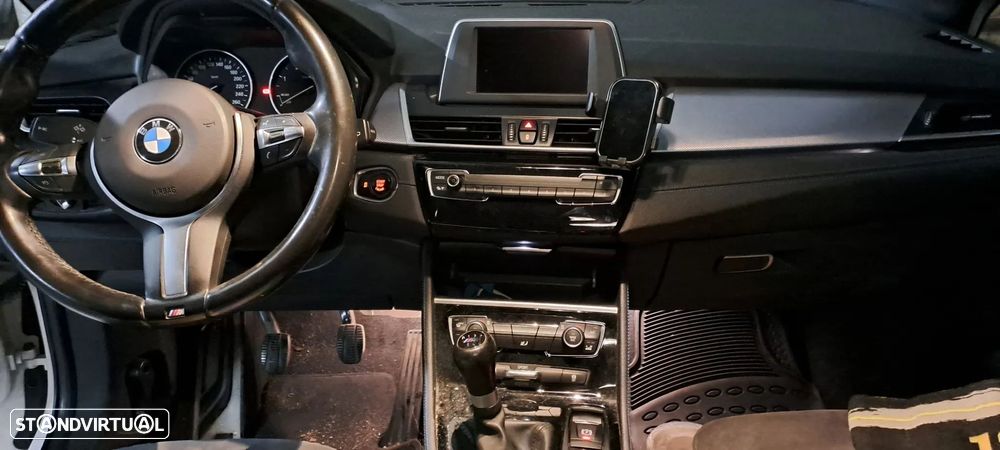 BMW 216 Active Tourer d Pack M - 20