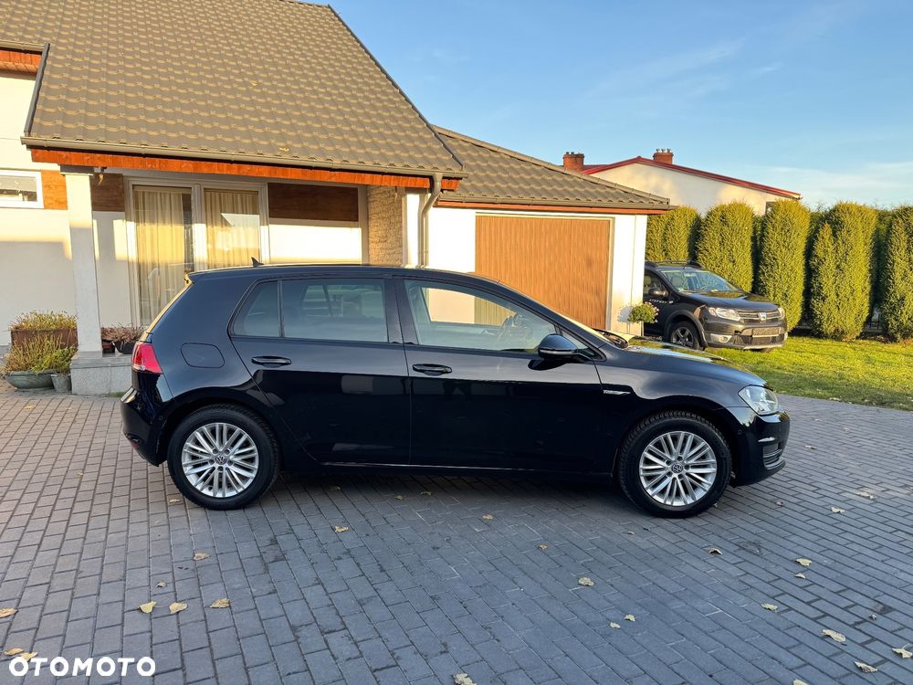 Volkswagen Golf 2.0 TDI BlueMotion Technology Cup - 14