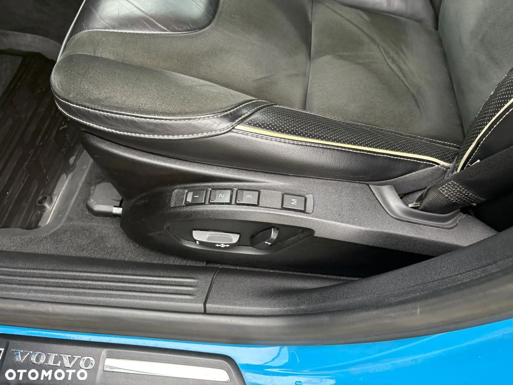Volvo V40 T4 Summum - 16