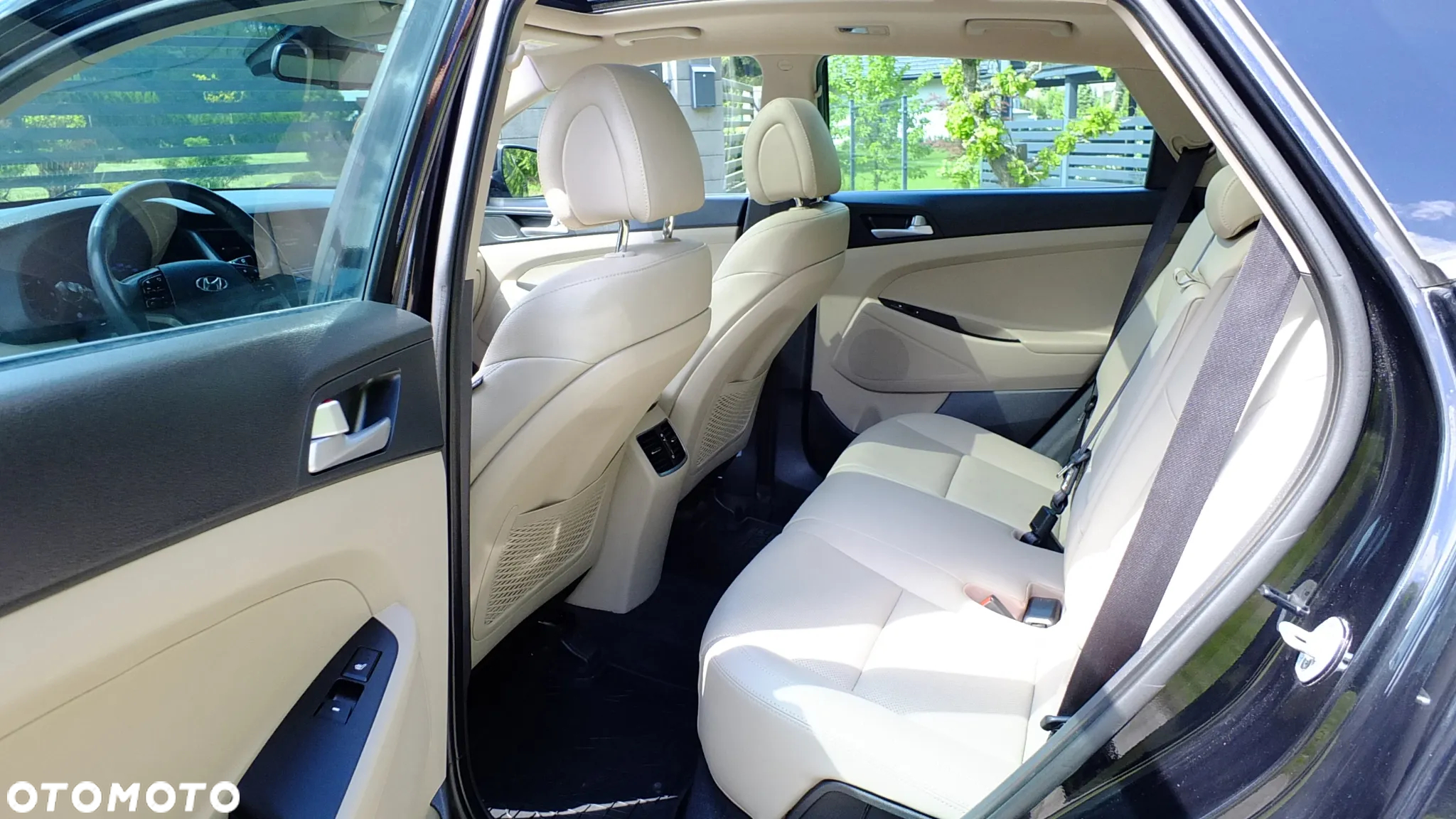 Hyundai Tucson 1.7 CRDI BlueDrive Style 2WD - 17