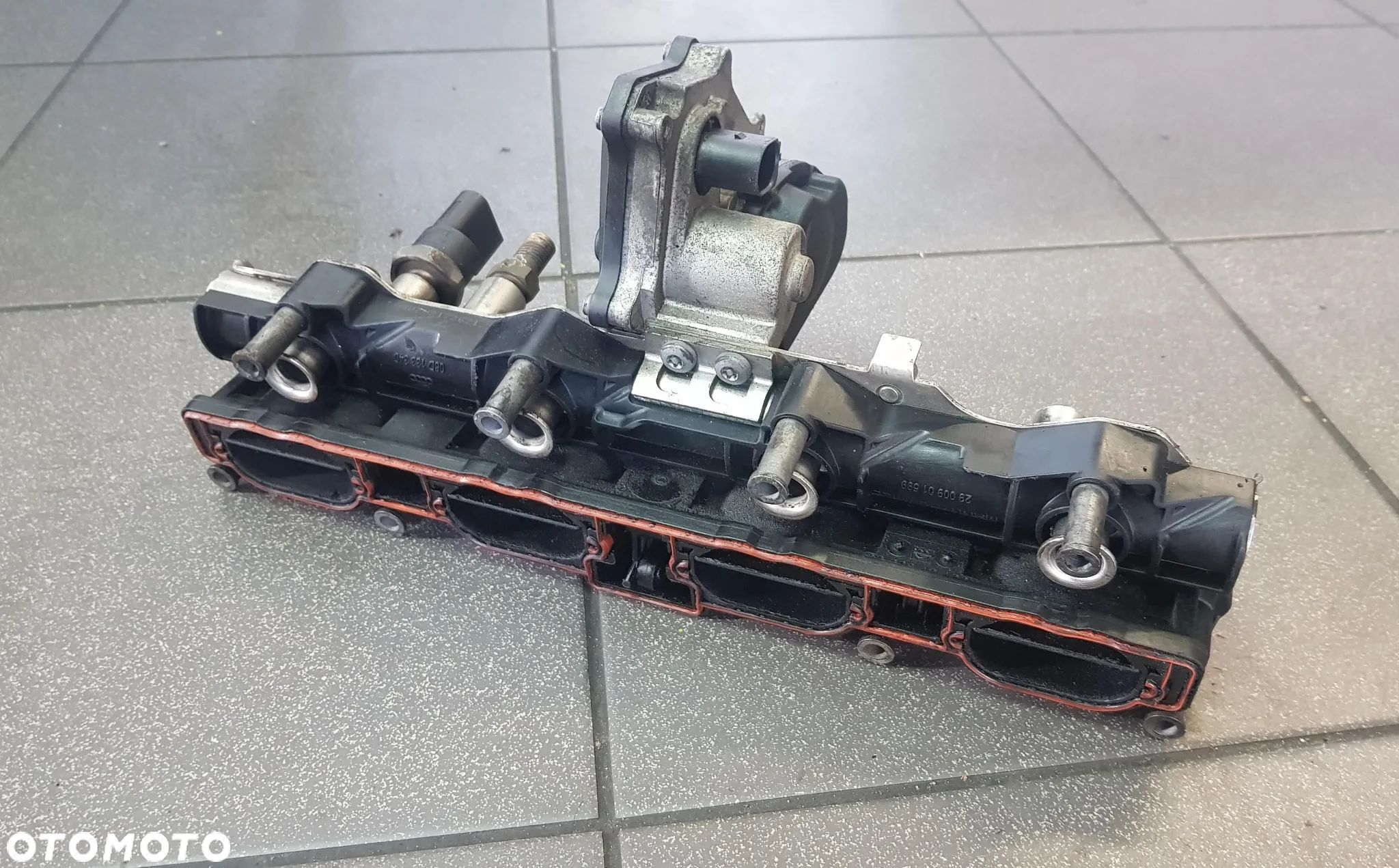 KOLEKTOR SSĄCY NASTAWNIK KLAPY 2.0 FSI 150 VW AUDI SEAT SKODA 06D133209T 06D133209S 06D133317F - 1