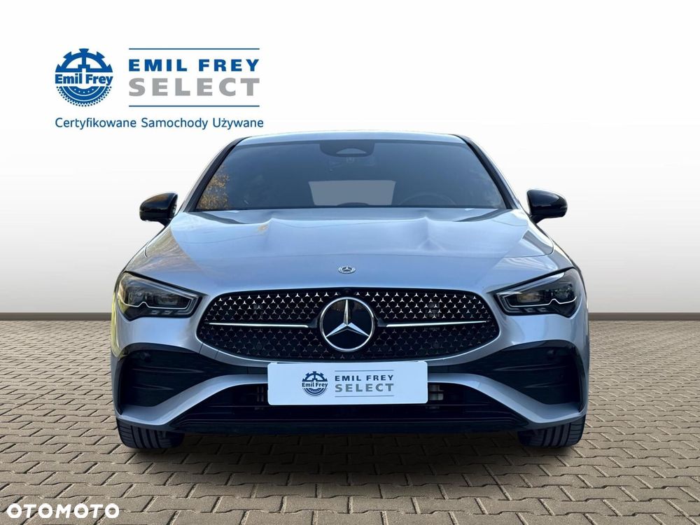 Mercedes-Benz CLA - 8