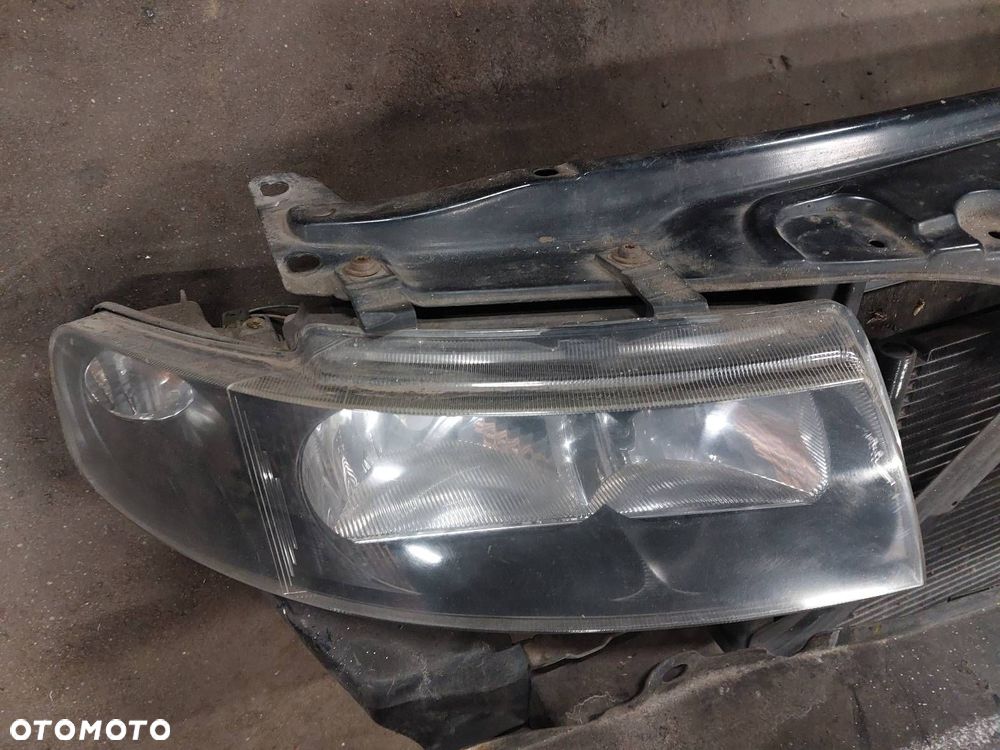 PAS PRZEDNI WZMOCNIENIE CZOŁOWE CHŁODNICE LAMPY LEON I TOLEDO II 1.9 TDI - 2